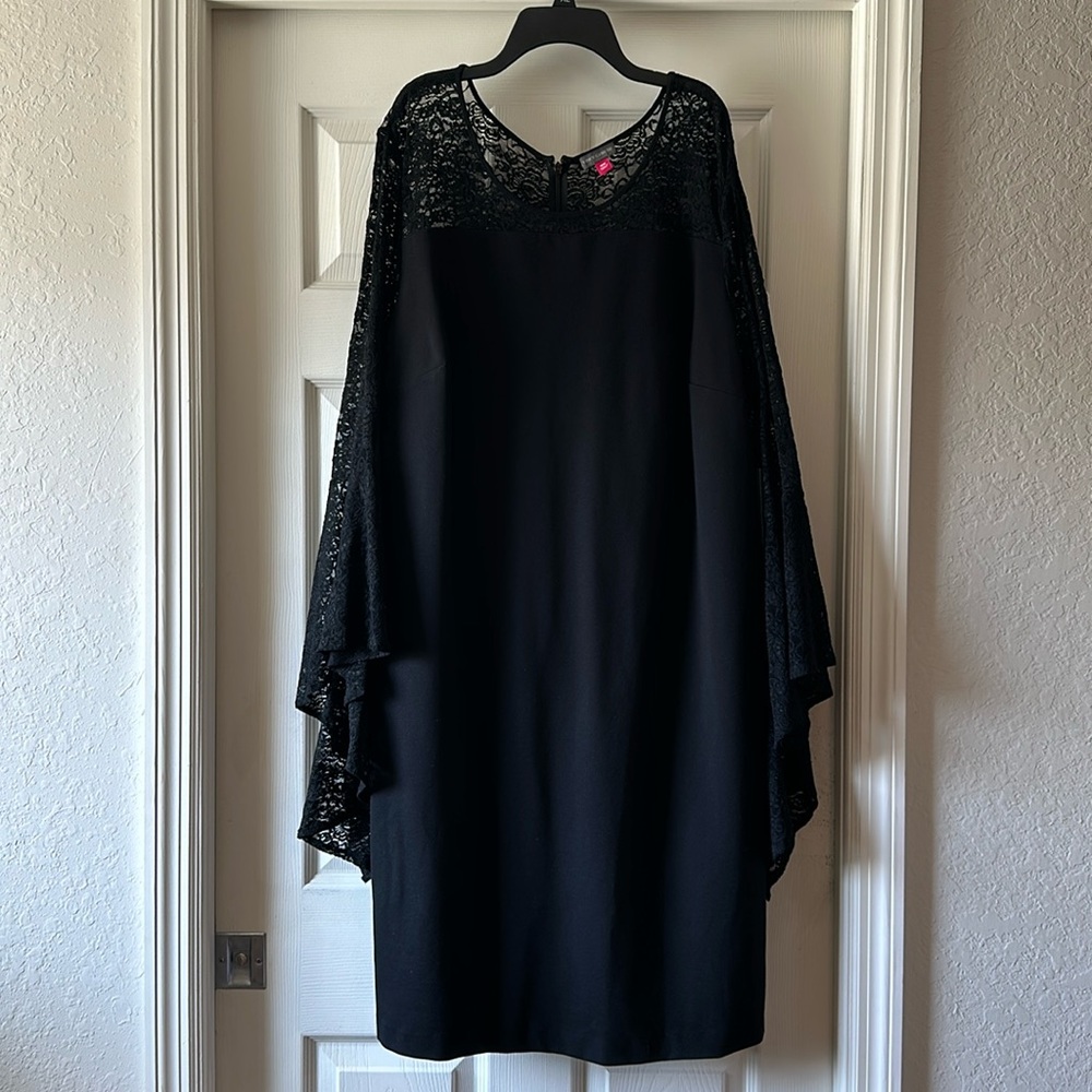 Vince Camuto lace sleeve dress